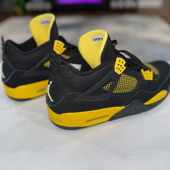NIKE Jordan 4 Retro Thunder 2012 Black & Yellow Sneakers- Men's Size 14 # 308497 - Picture 1 of 13
